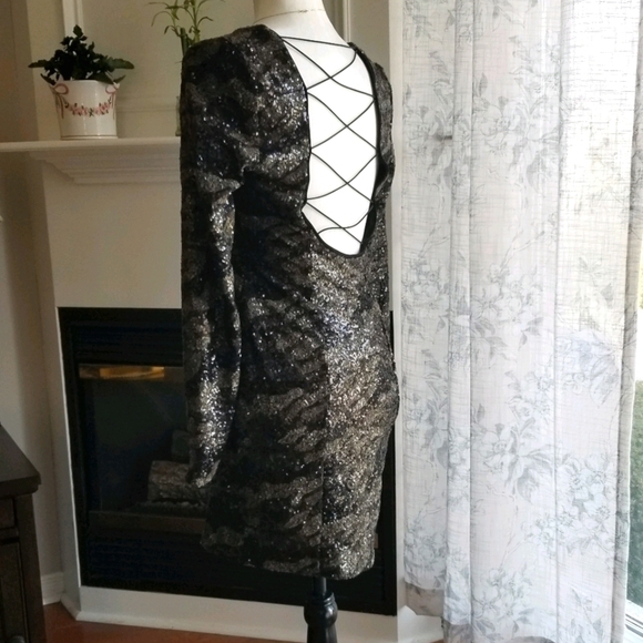 Guess Los Angeles Sequin Long Sleeve Dress - Picture 7 of 10